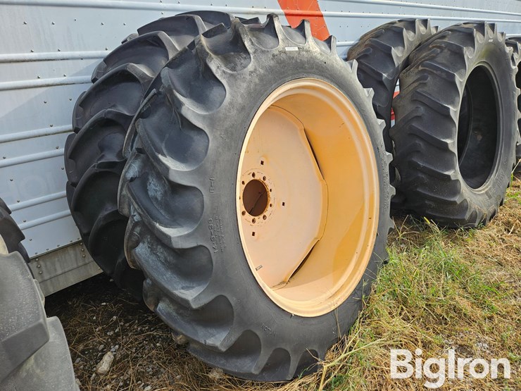 massey-ferguson-14-image-3