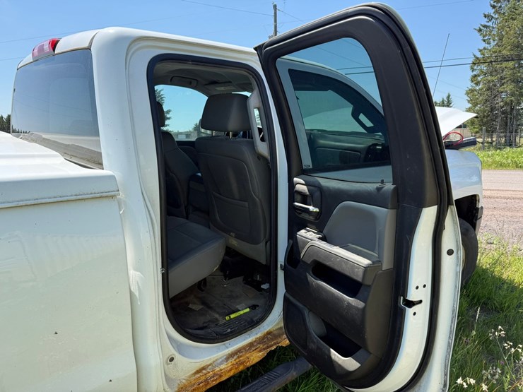 2014-chevrolet-1500-image-27