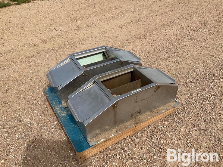 hog-water-troughs-image-8