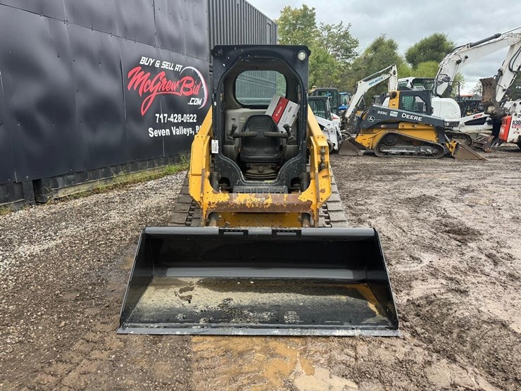 2020-caterpillar-249d-image-9