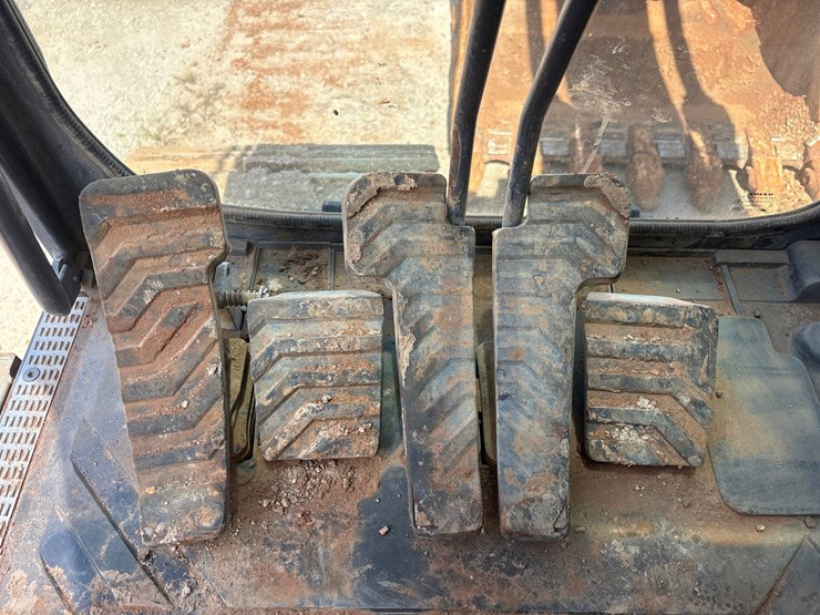 2020-volvo-ec480el-image-47