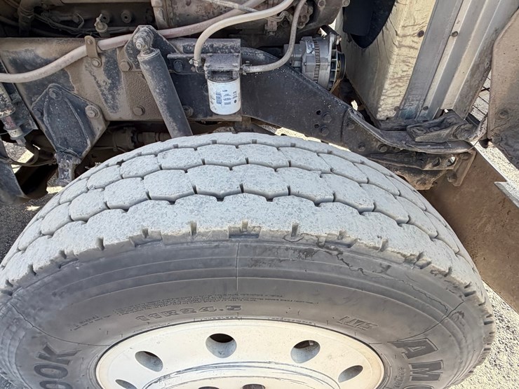 #2532-•-kenworth-w928-tandem-axle-dump-truck-image-63