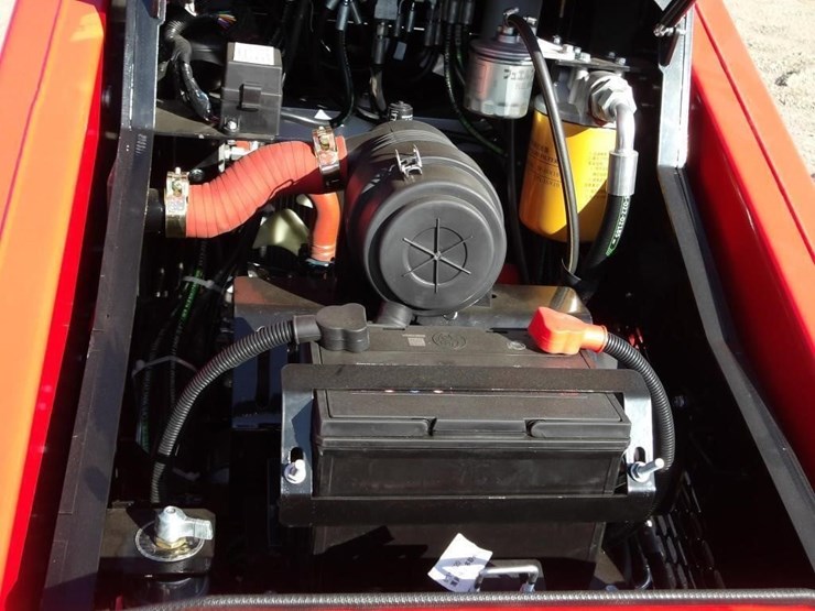 2026-sdlool-sl-v1000-skid-steer-loader-image-9
