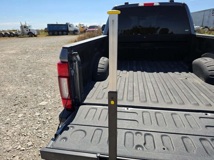 2022-ford-f250-image-66
