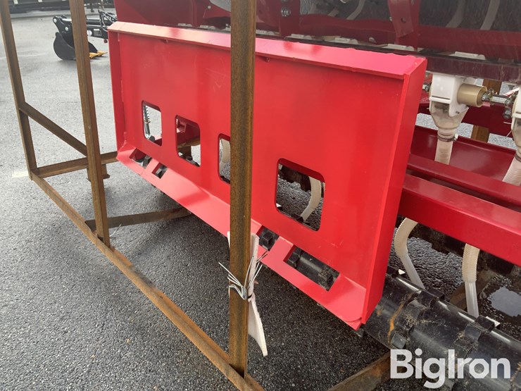 2026-massey-ferguson-730-image-19