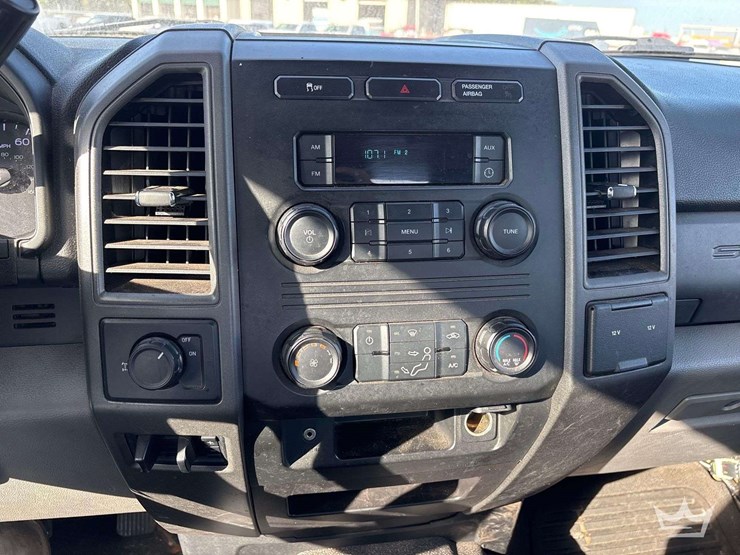 2017-ford-f250-image-15