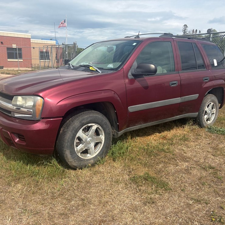 2005 CHEVROLET TRAILBLAZER LS