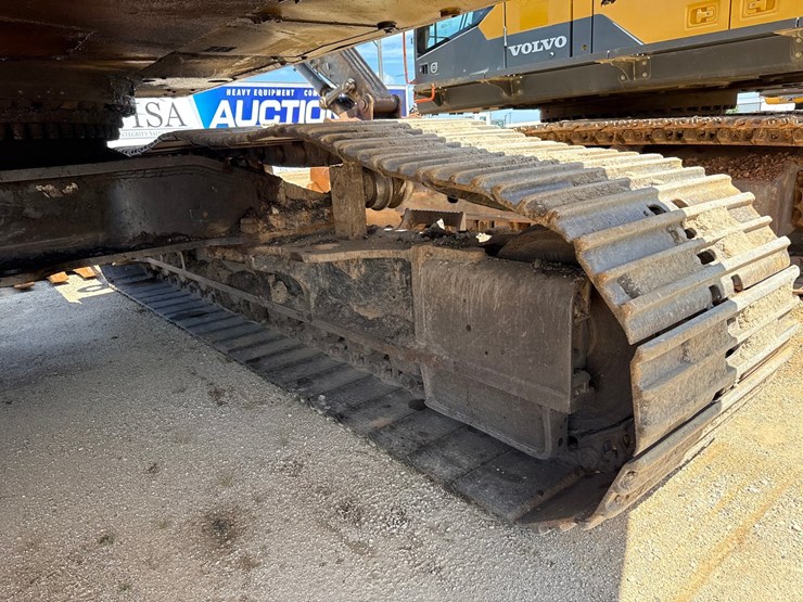 2012-caterpillar-c13-image-88