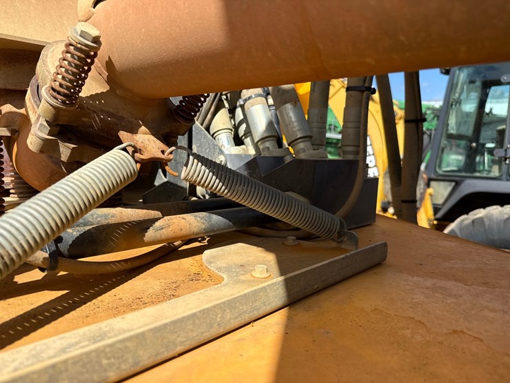2020-volvo-a45g-image-89