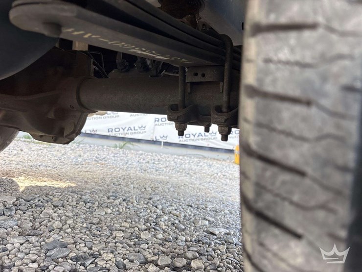 2017-ford-f150-image-24