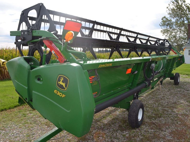 2016-john-deere-630f-image-14