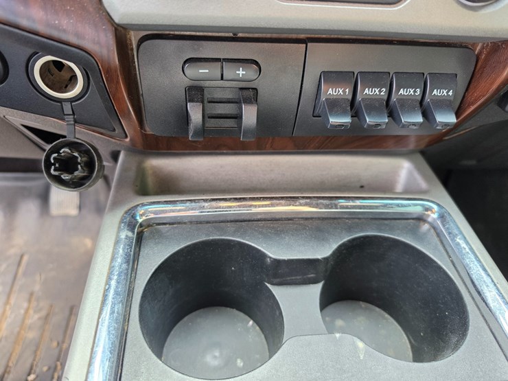 2015-ford-f350-image-53