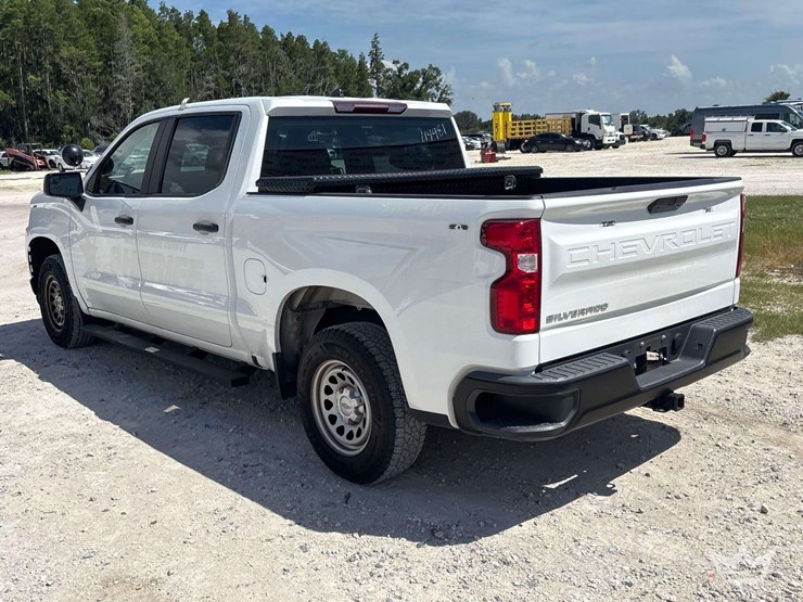 2022-chevrolet-silverado-1500-image-3