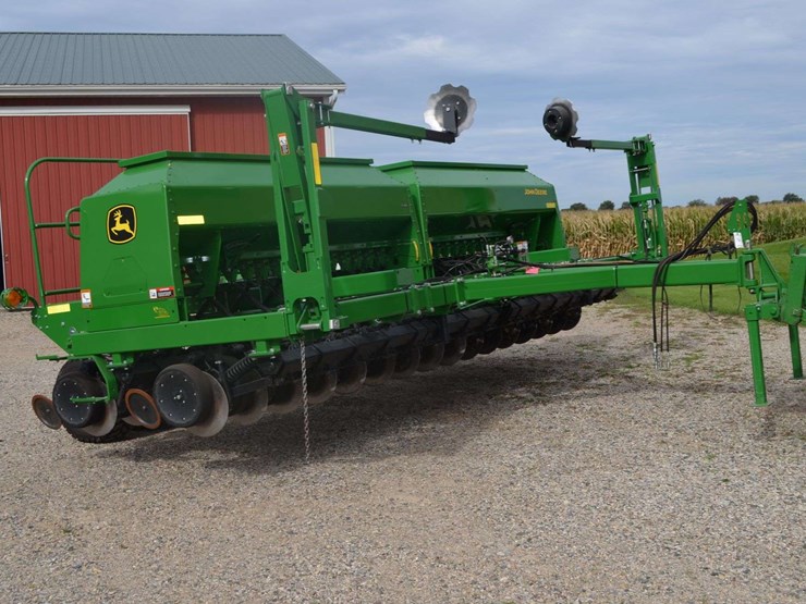 2016-john-deere-1590-image-1