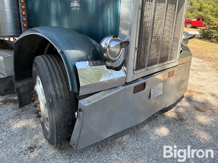 1995-peterbilt-379-image-14