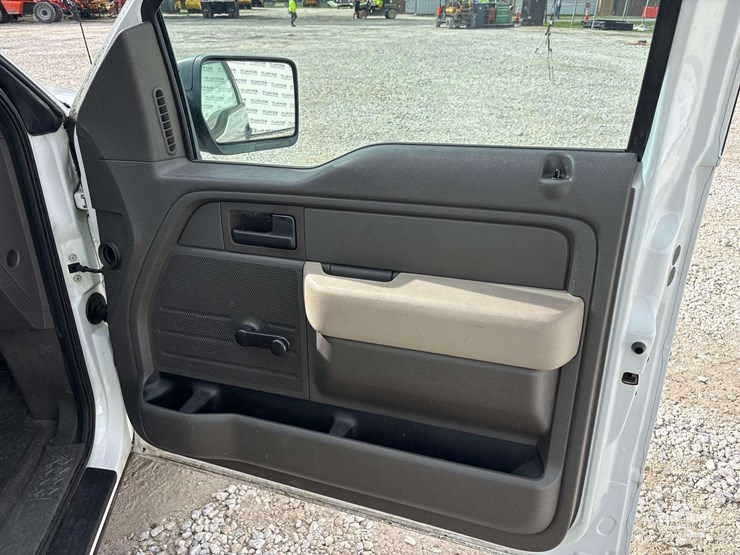 2009-ford-f150-image-16