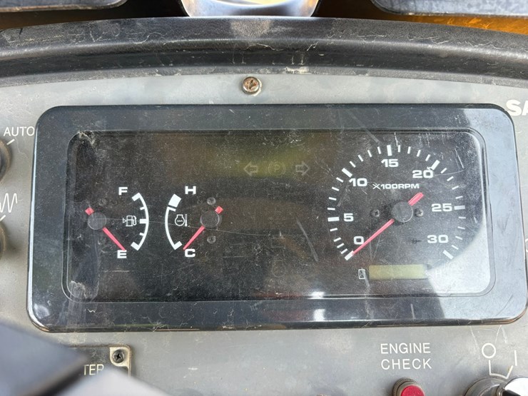 #2410-•-2015-sakia-sw880-double-drum-smooth-roller-compactor-image-50