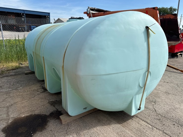 #2853-•-4000gal-brine-tank-image-4
