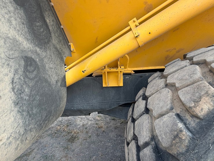 2018-komatsu-hm400-5-image-63