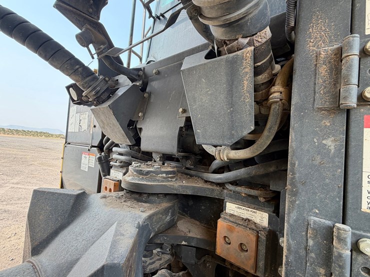 2018-komatsu-hm400-5-image-25