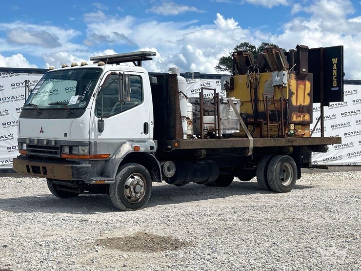 1998-mitsubishi-fuso-fh211-image-1