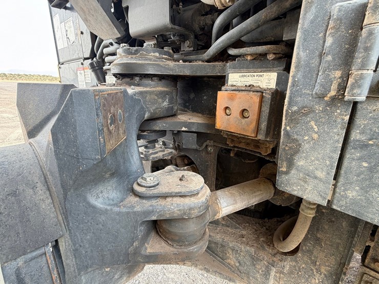 2018-komatsu-hm400-5-image-24