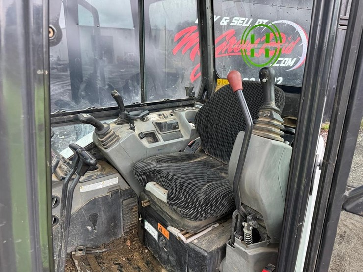 2023-bobcat-e35i-image-23
