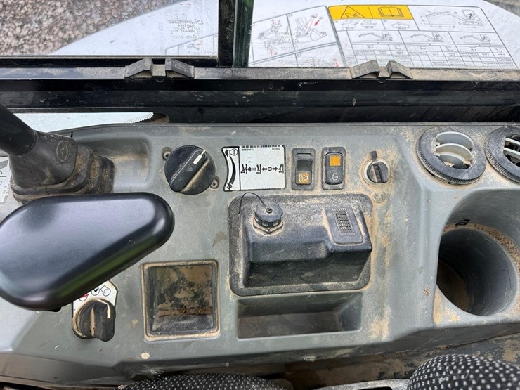 2023-bobcat-e35i-image-26