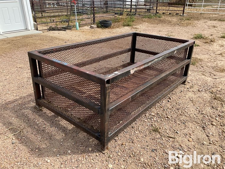 metal-feed-bunk-image-1