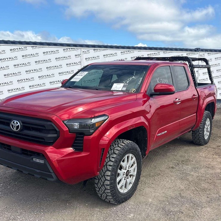 2024 TOYOTA TACOMA