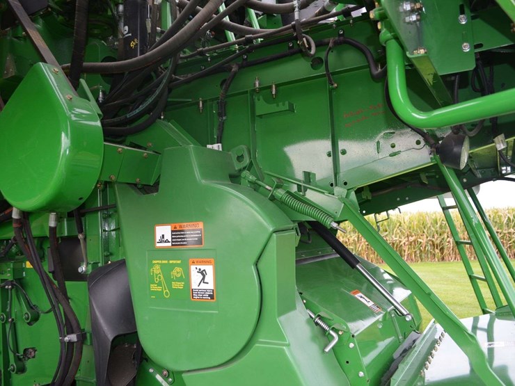 2012-john-deere-s550-image-39