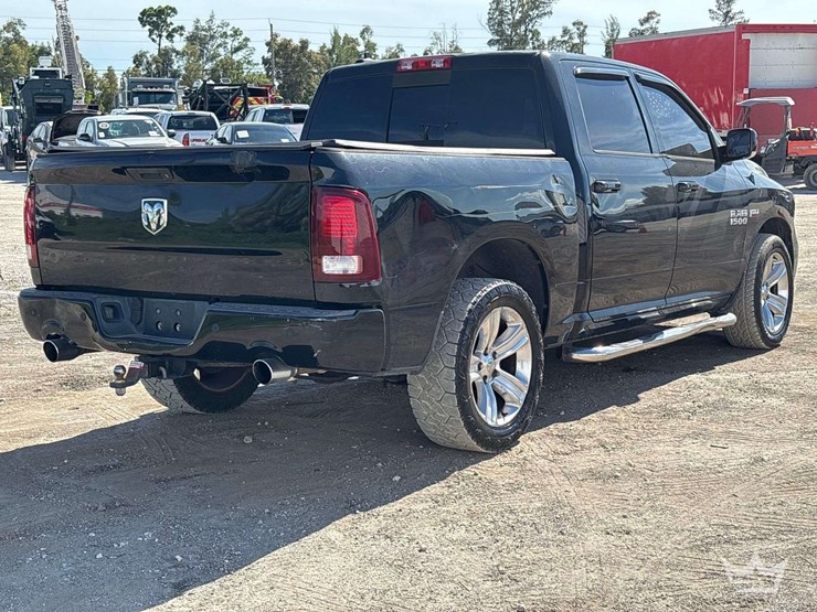 2013-dodge-1500-image-3