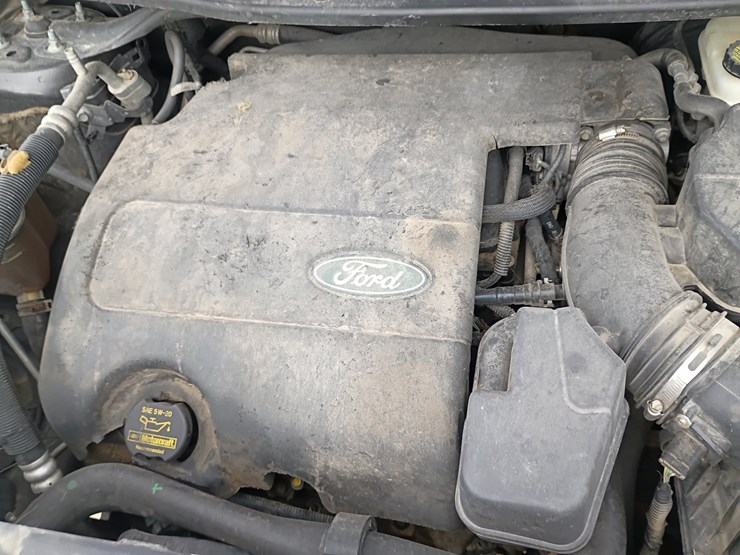 2013-ford-explorer-image-18