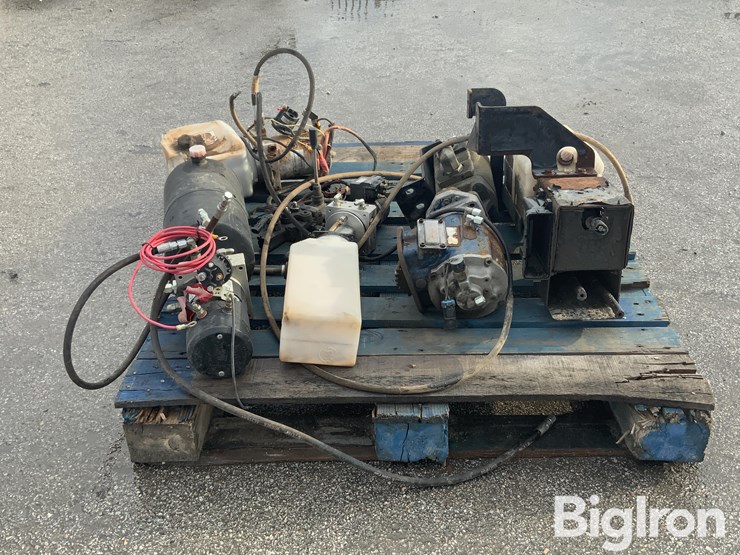 massey-ferguson-730-image-2