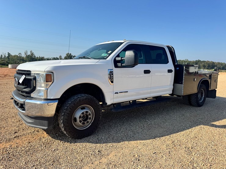 2021-ford-f350-image-1