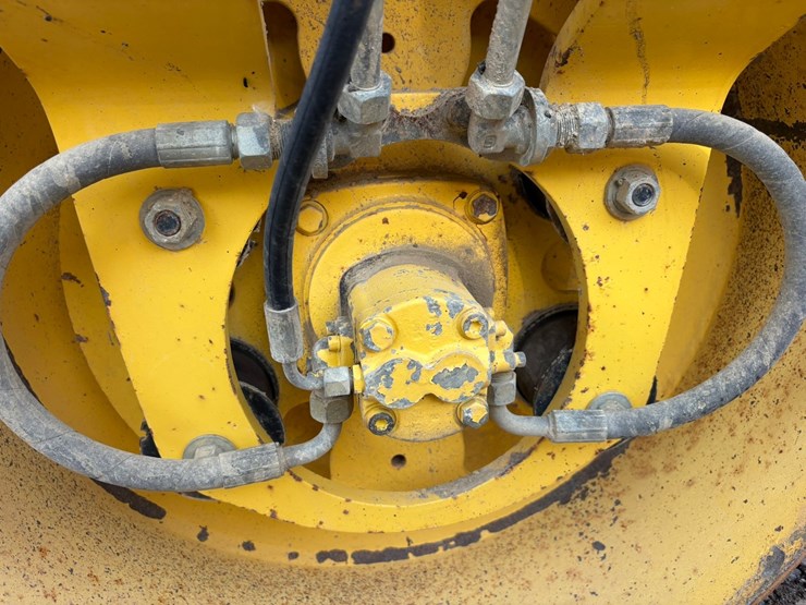 2013-bomag-bw120ad-4-image-56