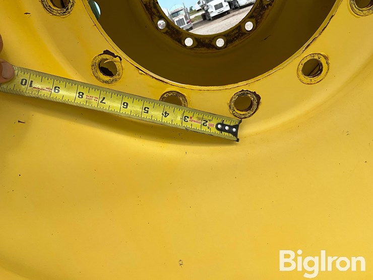 john-deere-r4044-image-13