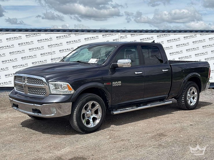 2018-dodge-1500-image-1