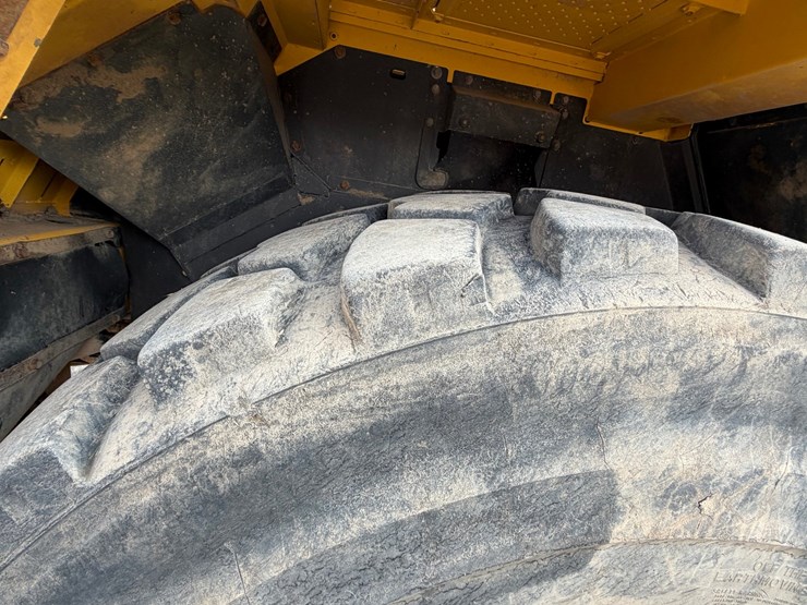 2018-komatsu-hm400-5-image-109