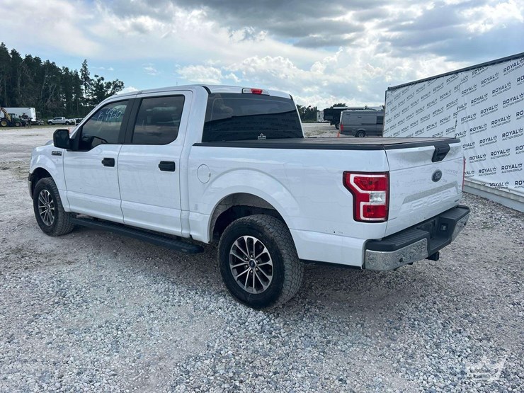 2020-ford-f150-image-4