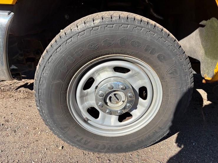 2013-ford-f350-image-77