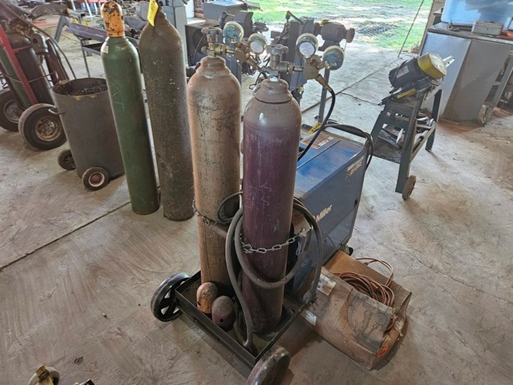 #8712-•-miller-millermatic-251-welder-image-15