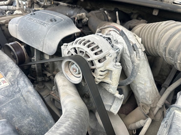 2001-ford-f350-image-47