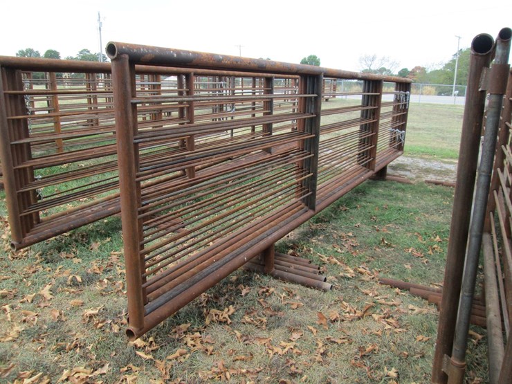 #44949-•-lot-of-(5)-24'-cattle-panels-inv#44949-image-3