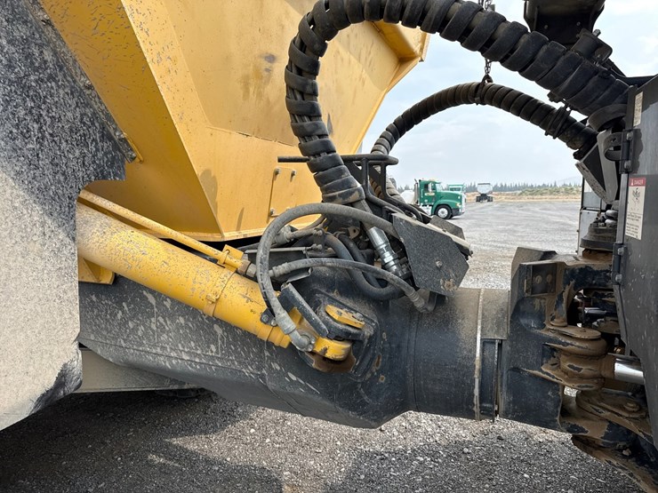 2018-komatsu-hm400-5-image-18