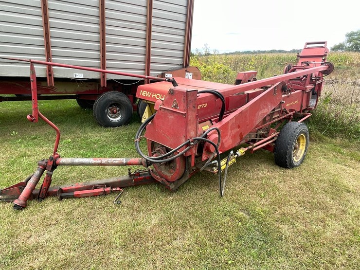 new-holland-273-image-1