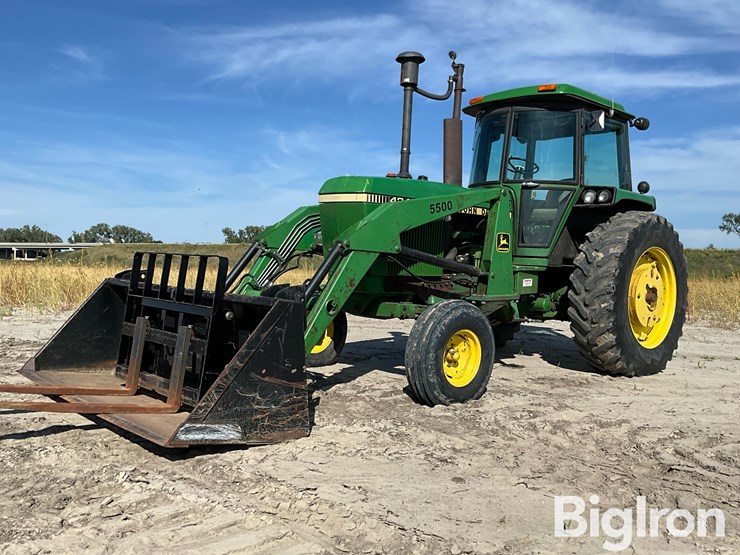 1982-john-deere-4240-image-1