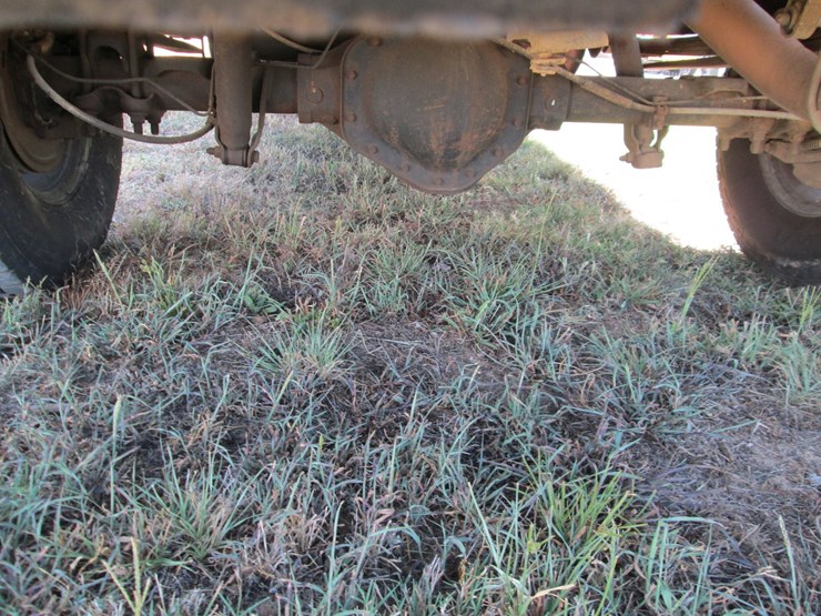 2009-gmc-2500hd-image-9