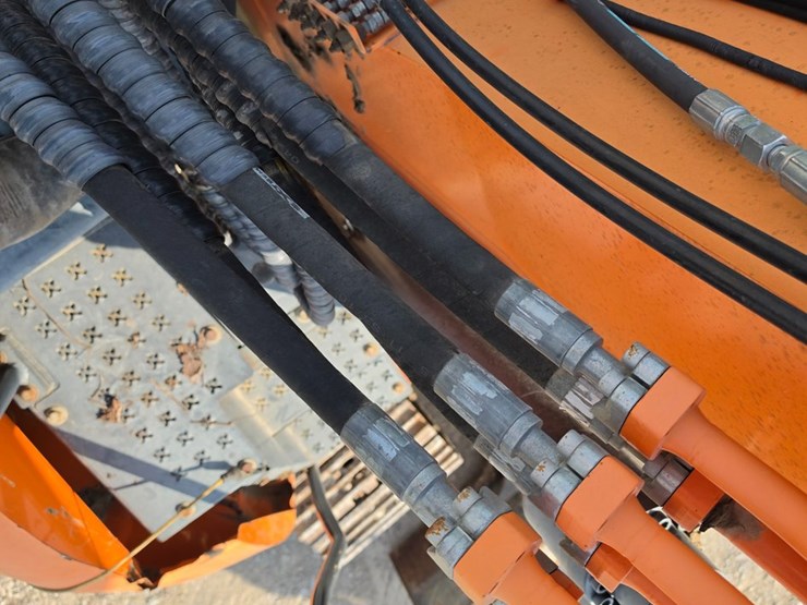doosan-dx140-lcr-image-26