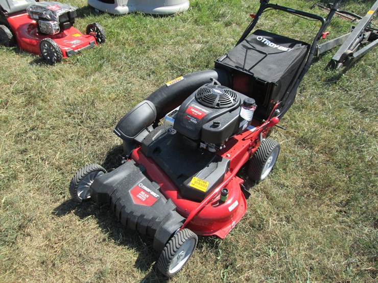 #50186-•-unused-troy-bilt-self-propelled-mower-with-leaf-bag-12abw3t6766-28"-tbwc28-1c27pk50023-inv#50186-image-7